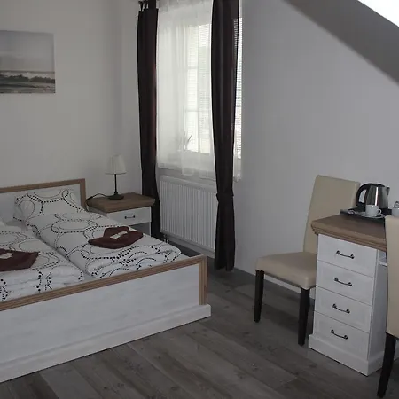 Vesely Hotel Zelezny Brod
