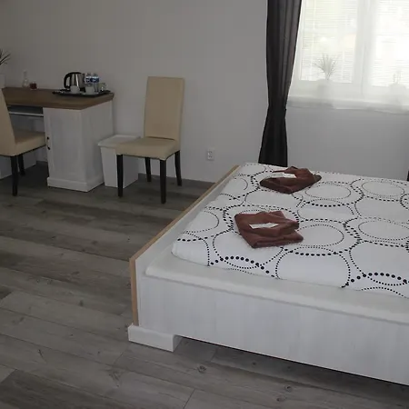 Vesely Hotel