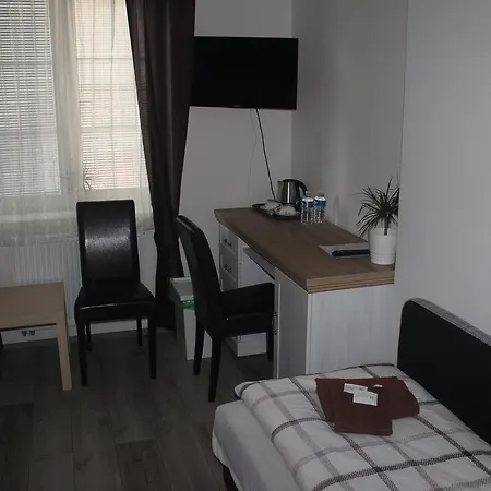 Vesely Hotel